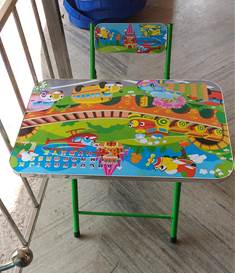 KIDS STUDY TABLE