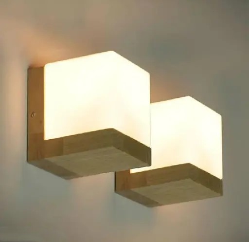 Wooden Wall Lamp with Frosted Gl....